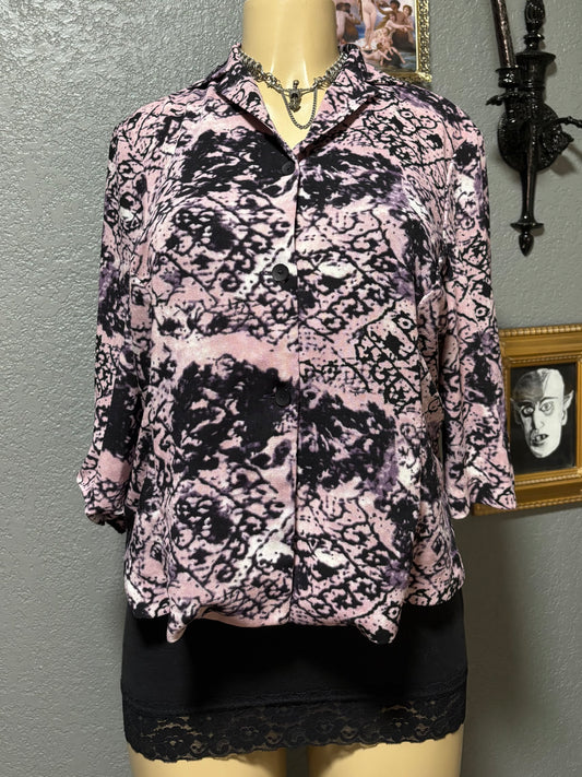 Patterned Midsleeve Button Up S/M