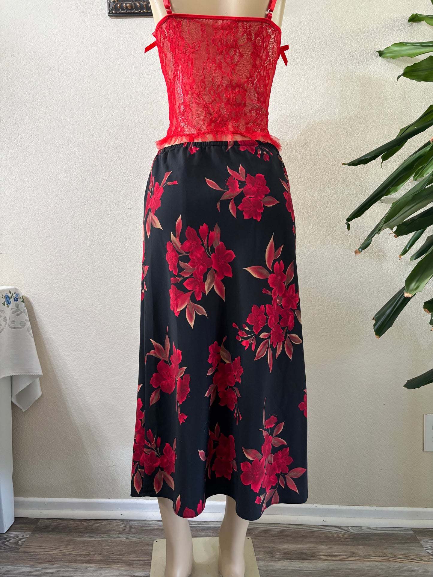Floral Midi Skirt Medium