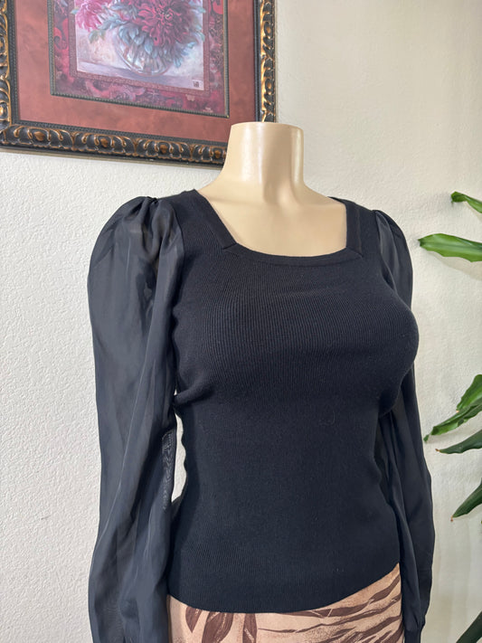 Carmen Black Top