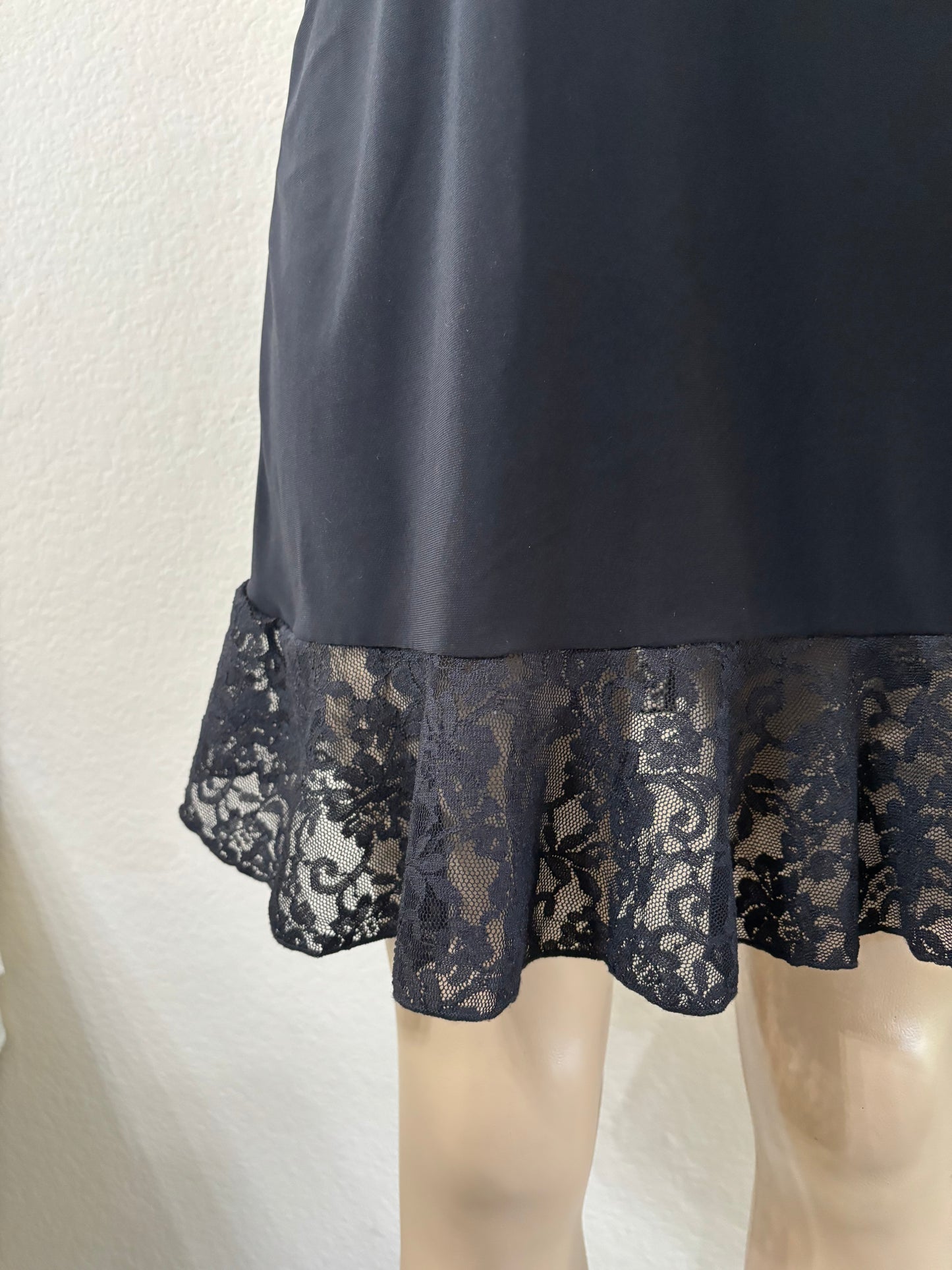 Y2k Black Ruffle Lace Dress Large