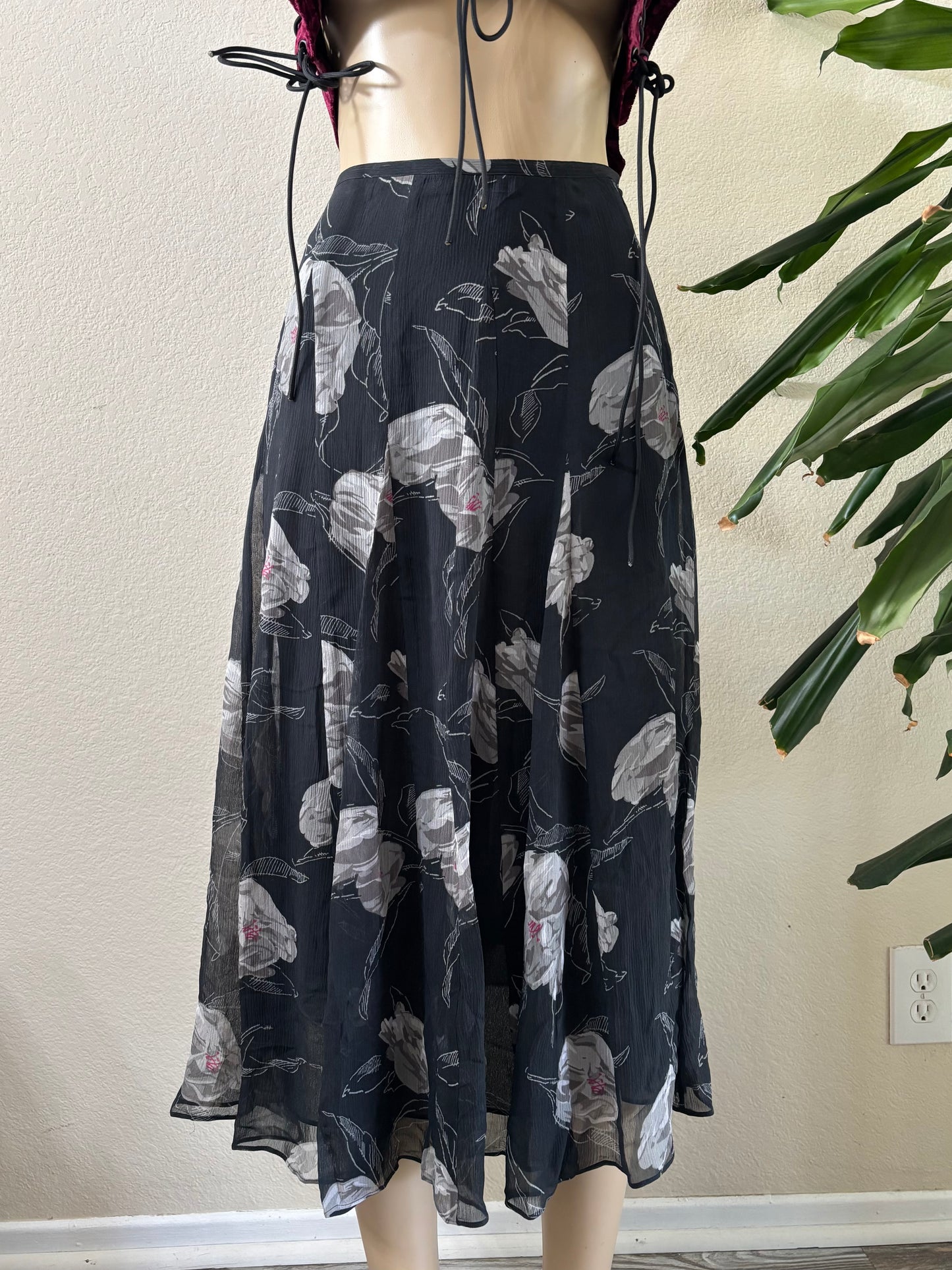 Grey Floral Skirt Size 10