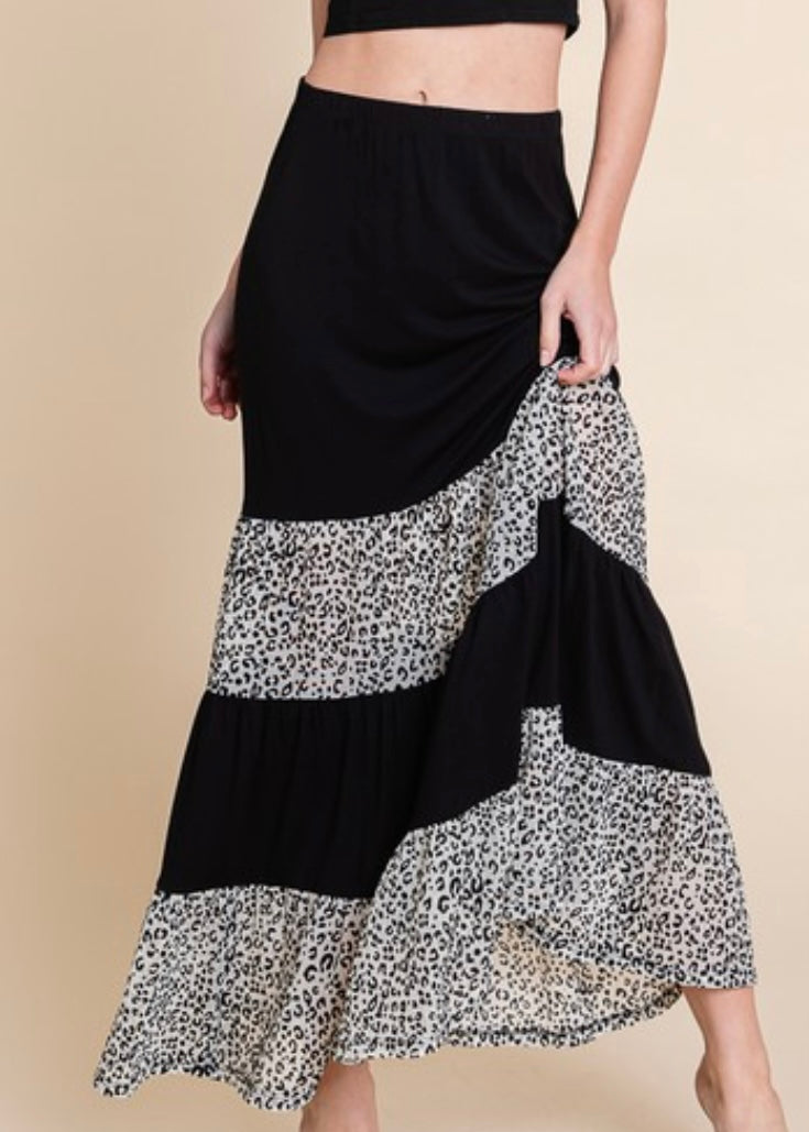 Contrast Tiered Maxi Skirt